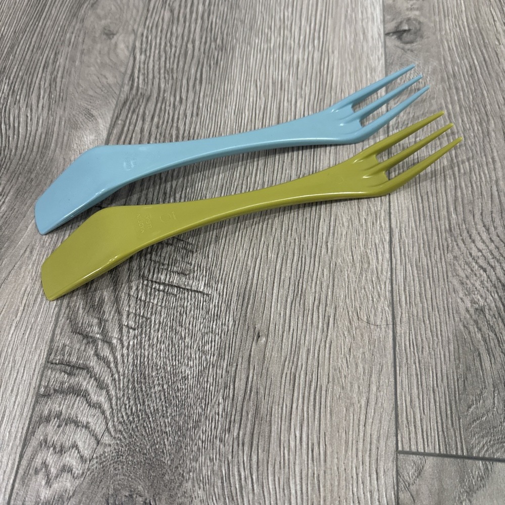 Tuppercraft Indoor Garden Tool 1487-6 & 2 Avacado Green & Teal Vintage Plastic